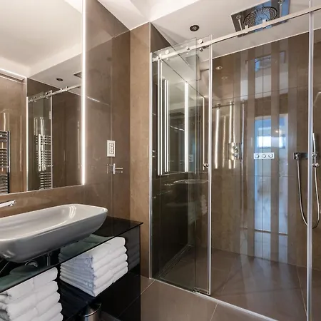 The View Luxury Residence With Pool Zadar Exterior photo