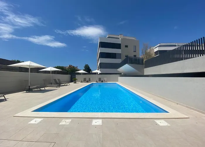 The View Luxury Residence With Pool
