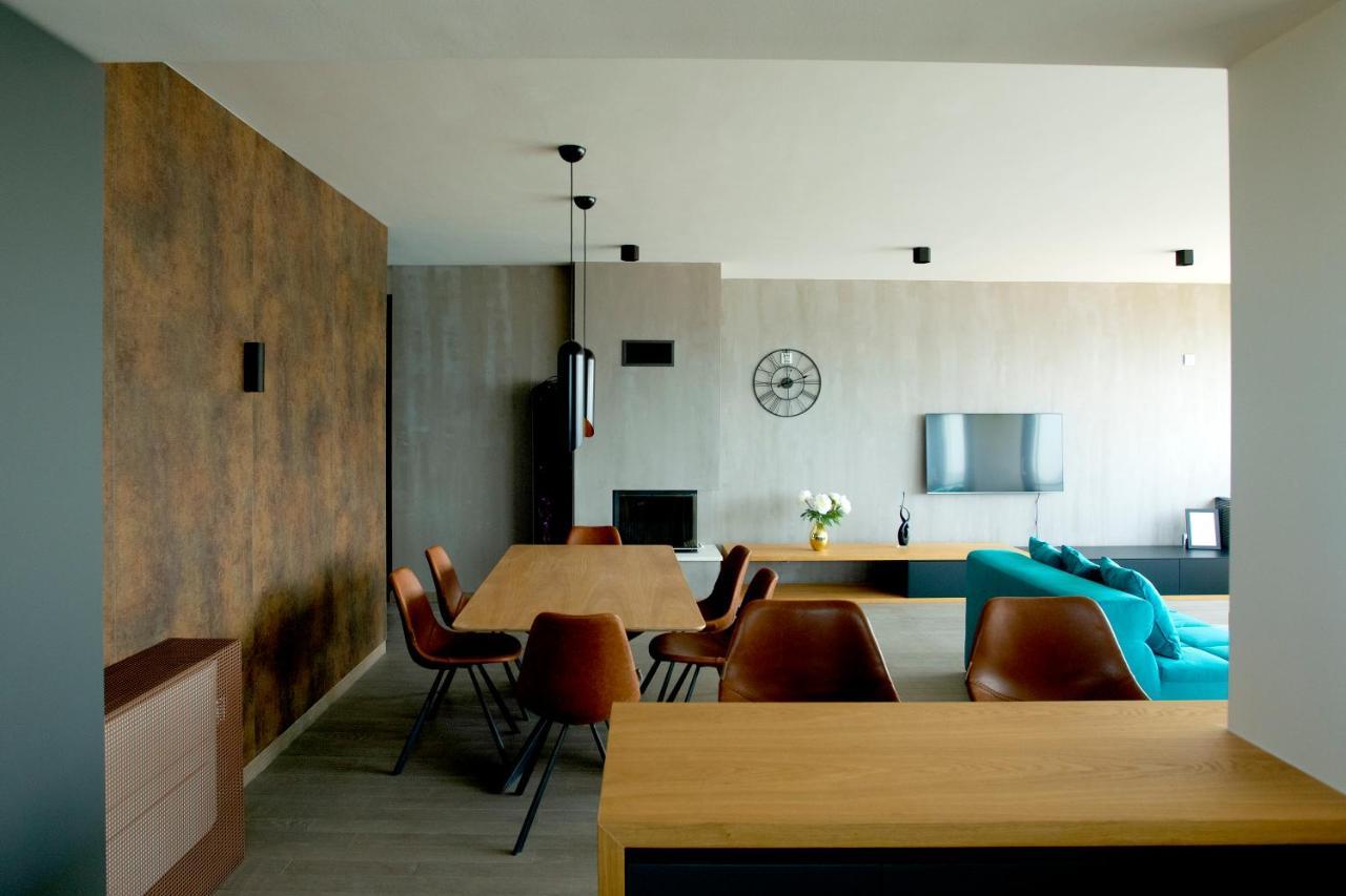 The View Luxury With Pool Apartment