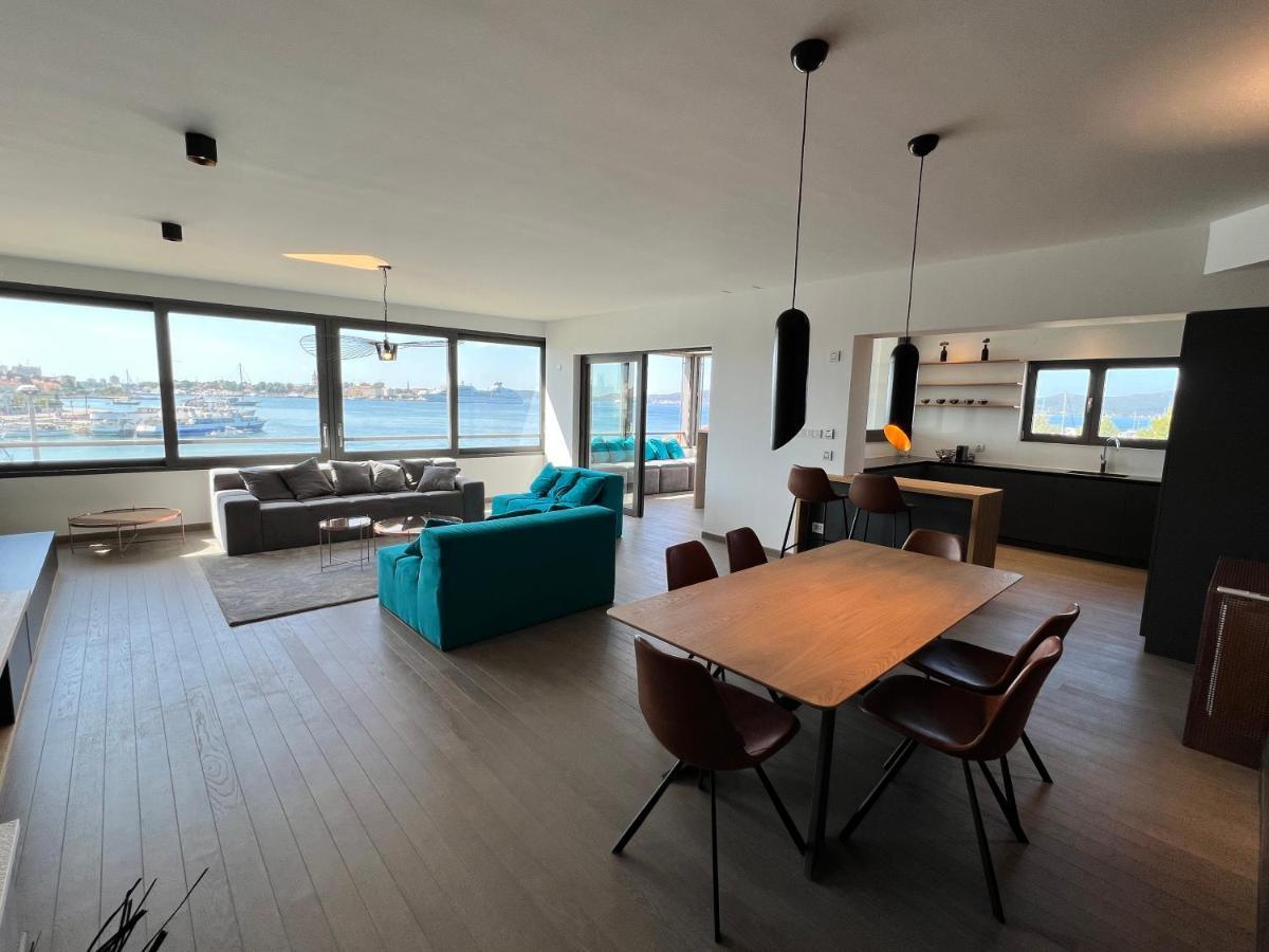 The View Luxury With Pool Apartment *