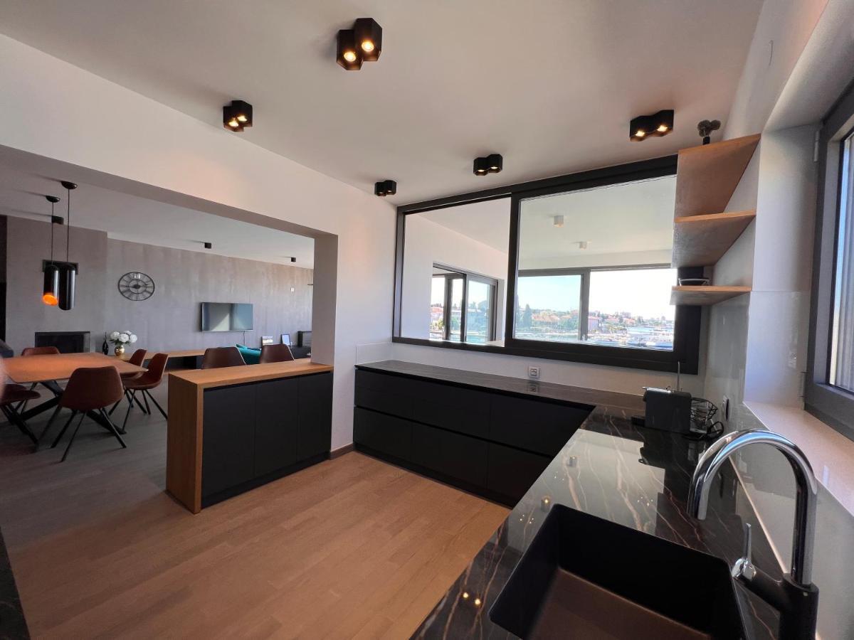The View Luxury With Pool Apartment *