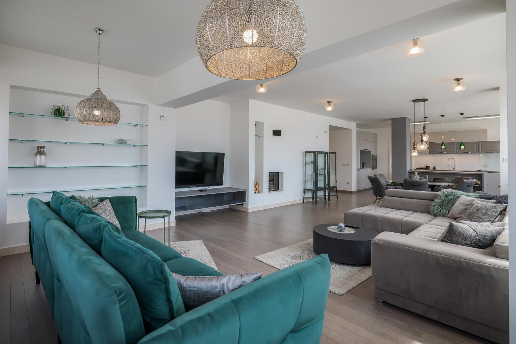 Apartment The View Luxury With Pool